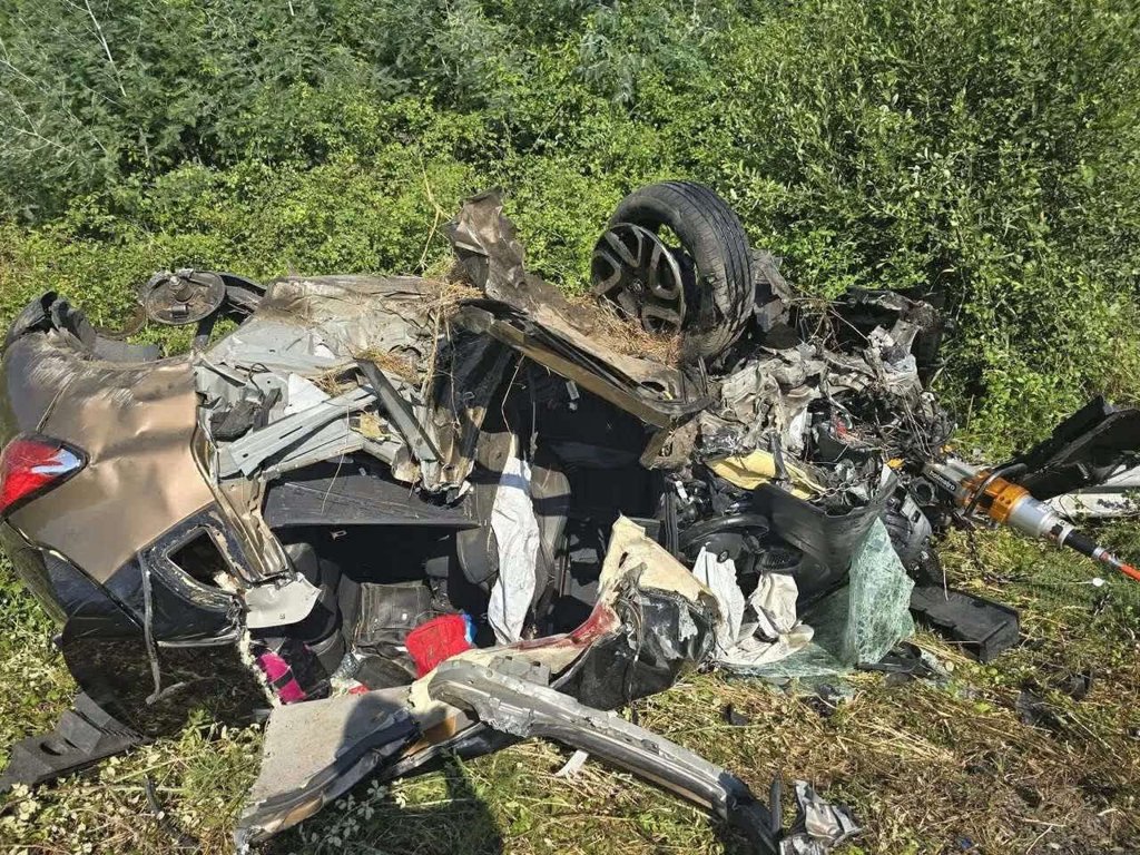 Colisão Frontal no IP3 Causa Duas Vítimas Mortais e Quatro Feridos
