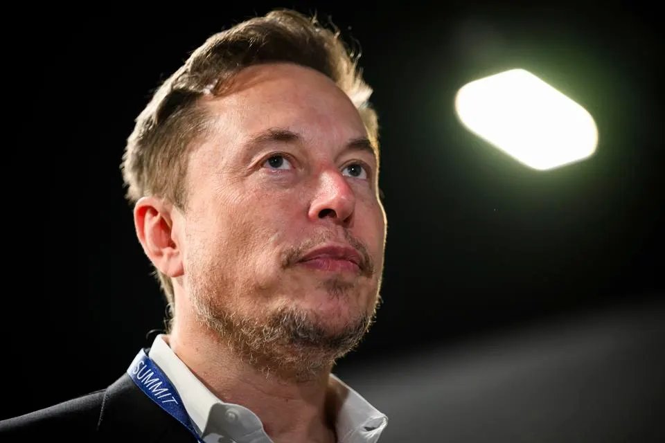 Resultados trimestrais da Tesla desapontam e provocam queda acentuada das ações